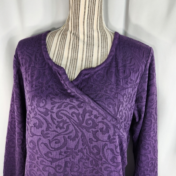 Magellan's Purple Wrap Look w/ Side Ruching Long Sleeve Top Size Medium - Picture 2 of 8